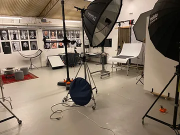 F17 - Kontor, verkstad/lager & Studio